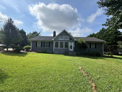Exterior - 384 Four Points Rd, Jackson, GA 30233 photo 2 of 12