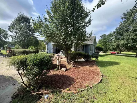 Exterior - 384 Four Points Rd, Jackson, GA 30233 photo 5 of 12