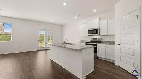 Kitchen - 223 Cattle Dr, Perry, GA 31069 photo 1 of 3