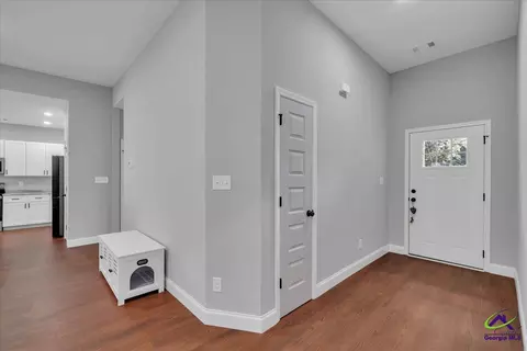 Entry Way - 209 Sugar Maple Ct, Byron, GA 31008 photo 5 of 5