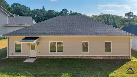 Exterior - 209 Sugar Maple Ct, Byron, GA 31008 photo 6 of 9