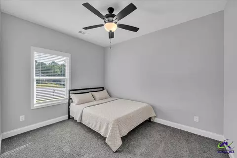 Bedroom - 209 Sugar Maple Ct, Byron, GA 31008 photo 7 of 8