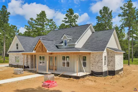 Exterior - 114 Timber Way, Cochran, GA 31014 photo 4 of 8