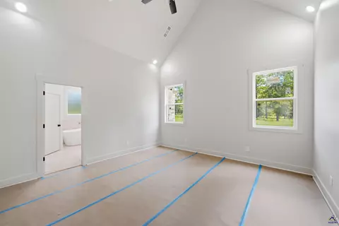 Bedroom - 114 Timber Way, Cochran, GA 31014 photo 2 of 4