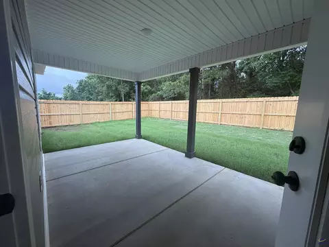 Exterior - 211 Sutton Dr, Perry, GA 31069 photo 2 of 3