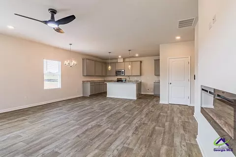 Living - 645 Encore Dr #LOT 118, Perry, GA 31069 photo 2 of 4