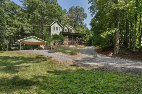 31 Nanhunta Ct, Ellijay, GA 30540