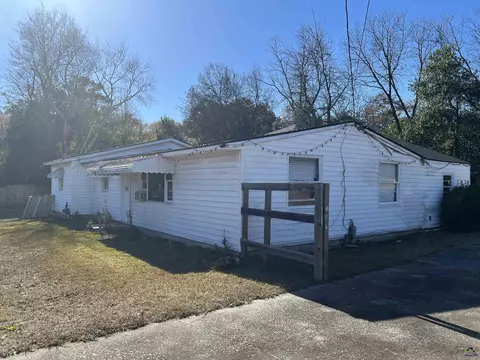 4941 Log Cabin Dr, Macon, GA 31206