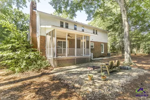 Exterior - 1003 Cherokee Rd, Perry, GA 31069 photo 9 of 12