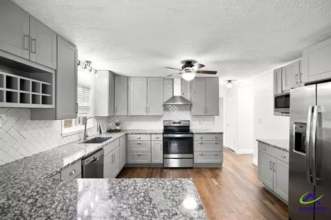 Kitchen - 1003 Cherokee Rd, Perry, GA 31069 photo 1 of 3