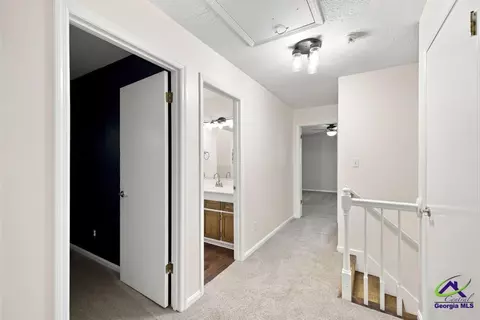 Entry Way - 1003 Cherokee Rd, Perry, GA 31069 photo 3 of 3