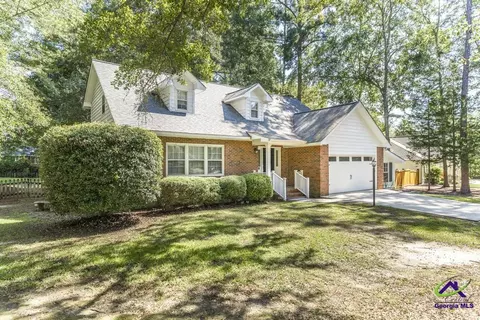 Exterior - 1003 Cherokee Rd, Perry, GA 31069 photo 5 of 12