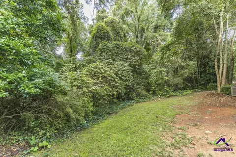 Exterior - 460 Sunset Cir, Forsyth, GA 31029 photo 4 of 7