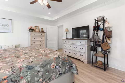 Bedroom - 425 Lamplight Dr, Byron, GA 31008 photo 4 of 7