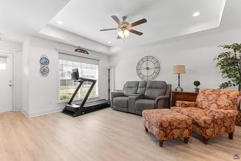 Other - 425 Lamplight Dr, Byron, GA 31008 photo 3 of 9