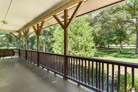 Exterior - 108 Waldorf Dr, Perry, GA 31069 photo 4 of 13