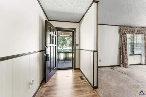 Entry Way - 108 Waldorf Dr, Perry, GA 31069 photo 1 of 3