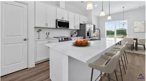 Kitchen - 122 Billboard Ave #THENCORE TOWNHOMES, Perry, GA 31069 photo 1 of 3