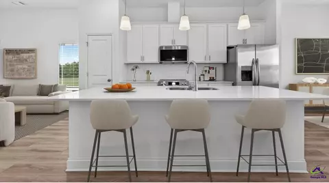 Kitchen - 122 Billboard Ave #THENCORE TOWNHOMES, Perry, GA 31069 photo 2 of 3