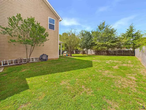 203 Christopher Luke Cir, Perry, GA 31069 photo 50