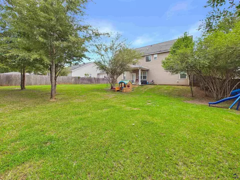 Exterior - 203 Christopher Luke Cir, Perry, GA 31069 photo 15 of 17