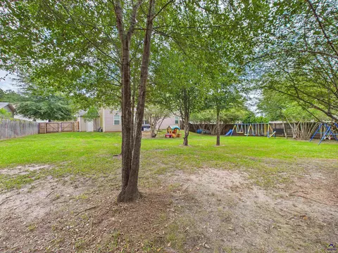 203 Christopher Luke Cir, Perry, GA 31069 photo 54
