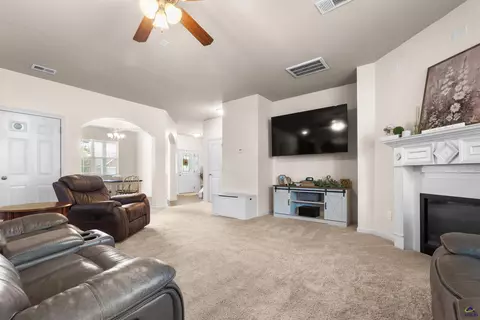 203 Christopher Luke Cir, Perry, GA 31069 photo 12
