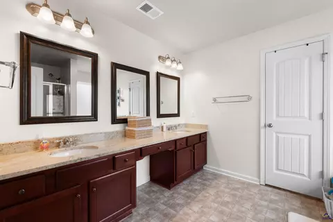 203 Christopher Luke Cir, Perry, GA 31069 photo 30
