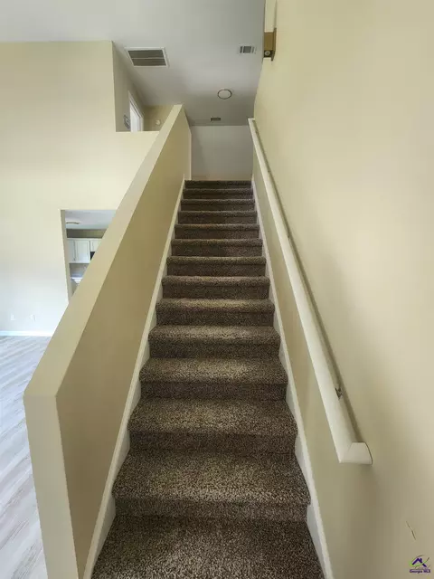 Entry Way - 104 Silver Maple Ct, Byron, GA 31008 photo 1 of 3