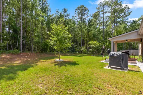 Exterior - 105 Red Cedar Run, Perry, GA 31069 photo 17 of 21