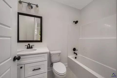 8 Pleasant Oaks Dr, Perry, GA 31069 photo 47