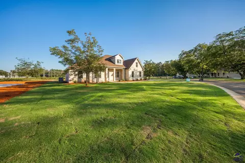 8 Pleasant Oaks Dr, Perry, GA 31069 photo 9