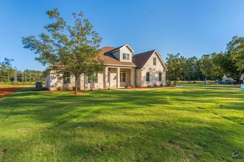 8 Pleasant Oaks Dr, Perry, GA 31069 photo 5