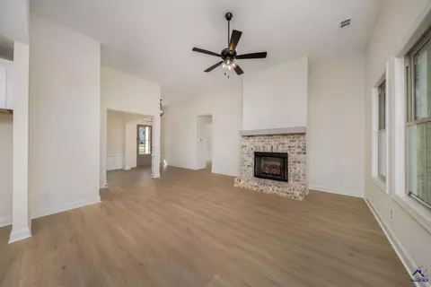 8 Pleasant Oaks Dr, Perry, GA 31069 photo 19