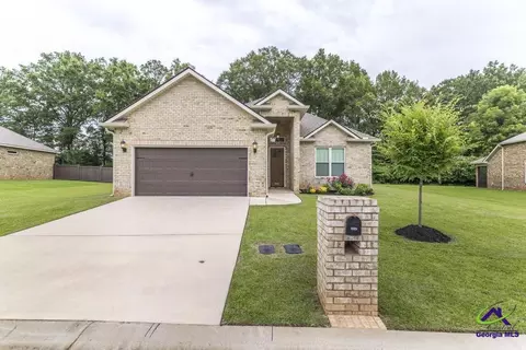 Exterior - 504 Clifton Rd, Perry, GA 31069 photo 2 of 8