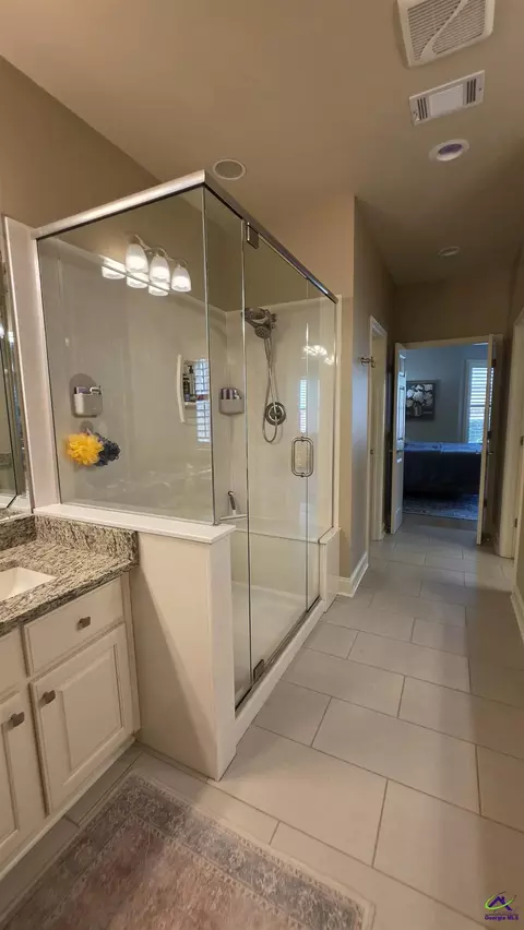 Bath - 100 Orchard Ln, Centerville, GA 31028 photo 2 of 2
