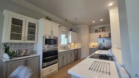 Kitchen - 100 Orchard Ln, Centerville, GA 31028 photo 3 of 3