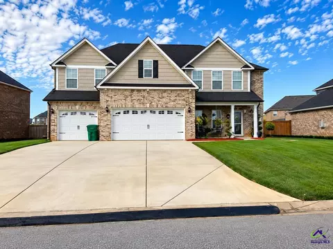619 Samantha Brooke Way, Bonaire, GA 31005