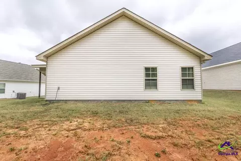Exterior - 141 Red Tail Cir, Byron, GA 31008 photo 3 of 7