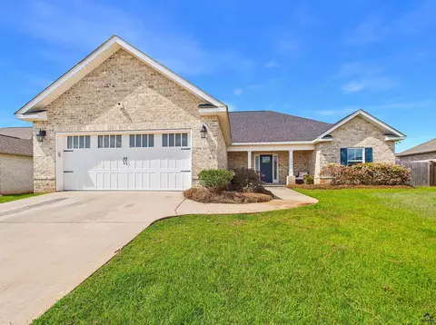 104 Sig Ct, Kathleen, GA 31047