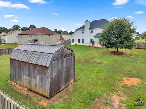 Exterior - 200 Brampton Way, Perry, GA 31069 photo 10 of 15