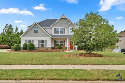 Exterior - 200 Brampton Way, Perry, GA 31069 photo 2 of 15