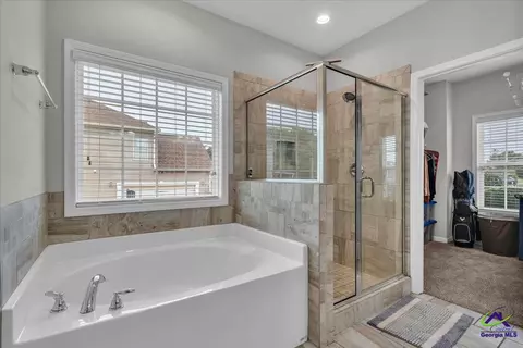Bath - 200 Brampton Way, Perry, GA 31069 photo 1 of 5
