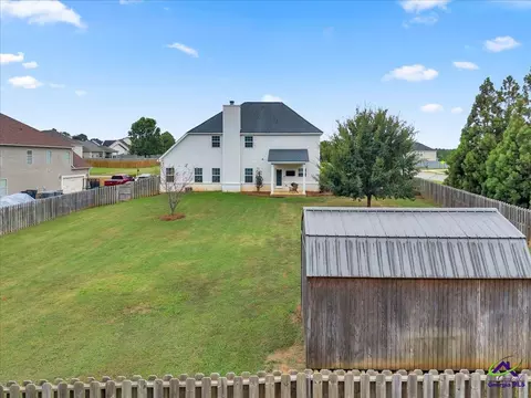 Exterior - 200 Brampton Way, Perry, GA 31069 photo 9 of 15