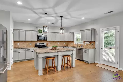 Kitchen - 200 Brampton Way, Perry, GA 31069 photo 1 of 4