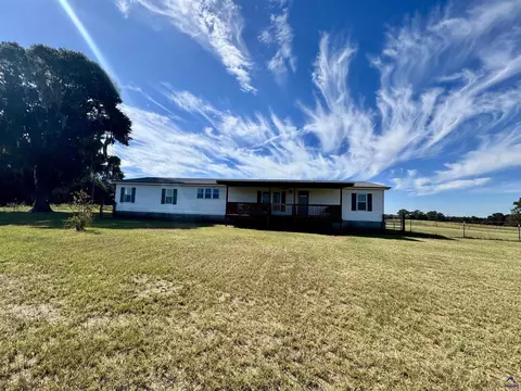 131 Griffin Rd, Hawkinsville, GA 31036