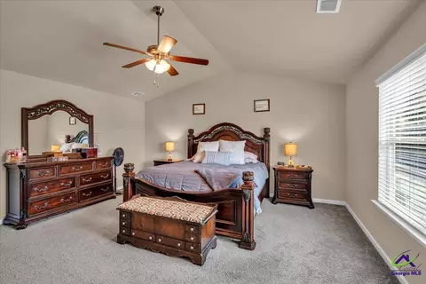 Bedroom - 200 Amelia Dr, Byron, GA 31008 photo 2 of 10