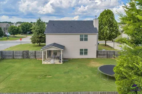 View/Area - 200 Amelia Dr, Byron, GA 31008 photo 6 of 9
