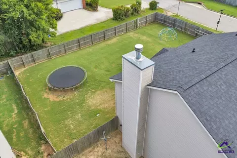 View/Area - 200 Amelia Dr, Byron, GA 31008 photo 7 of 9