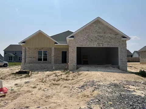 906 Nora Eloise Dr, Bonaire, GA 31005